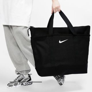 ナイキ(NIKE)のNIKE STUSSY ナイキ ステューシー ビーチバック トート(トートバッグ)