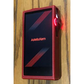 アイリバー(iriver)のiriver Astell&Kern SA700 + Dignis 革ケース(ポータブルプレーヤー)