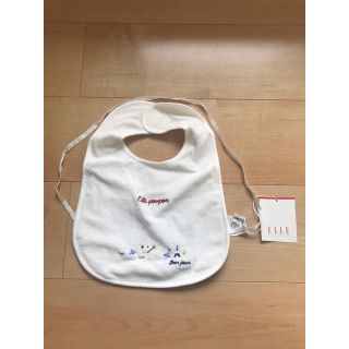 エル(ELLE)の値下げ！！新品！！未使用  ELLE スタイ フーセンウサギ(ベビースタイ/よだれかけ)