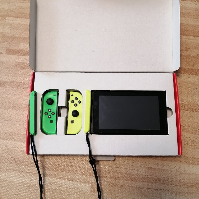 Nintendo Switch　ニンテンドースイッチ　本体家庭用ゲーム機本体