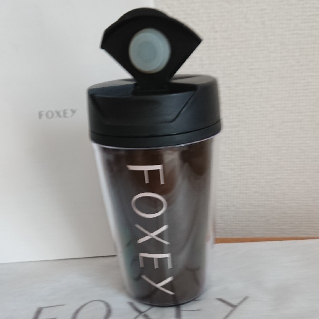 FOXEY(フォクシー)のFOXEYノベルティ☆タンブラー インテリア/住まい/日用品のキッチン/食器(タンブラー)の商品写真