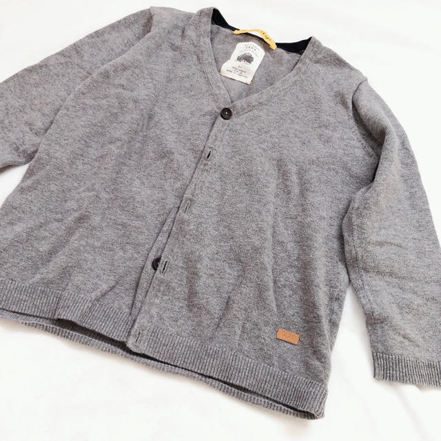 ZARA KIDS(ザラキッズ)のZARA カーディガン　110cm キッズ/ベビー/マタニティのキッズ服男の子用(90cm~)(カーディガン)の商品写真