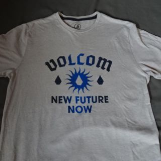 ボルコム(volcom)のボルコム 【NEW FUTURE NOW】 ロゴプリントＴシャツUS M  (Tシャツ/カットソー(半袖/袖なし))