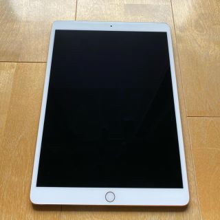 アップル(Apple)のiPad Pro 10.5 Wi-Fi 2017 64G ゴールド(タブレット)