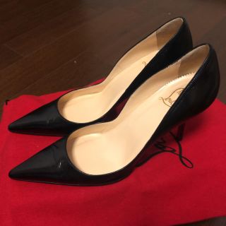 クリスチャンルブタン(Christian Louboutin)のらら様　専用ルブタン  ポインテッドトゥ ヒール パンプス(ハイヒール/パンプス)