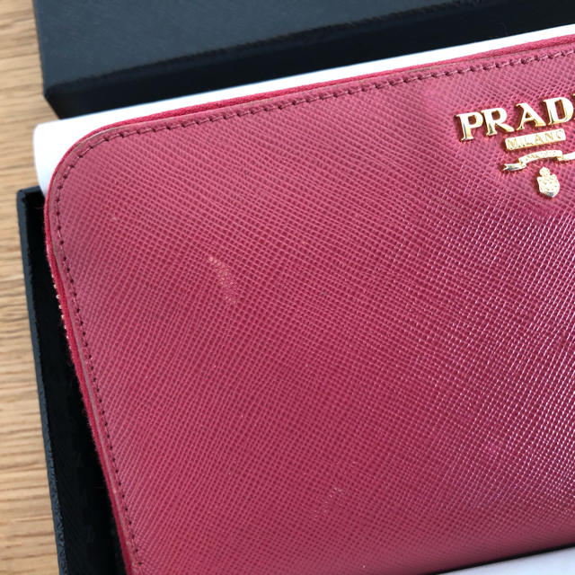 PRADA(プラダ)のプラダ  PRADA サフィアーノ　長財布 レディースのファッション小物(財布)の商品写真