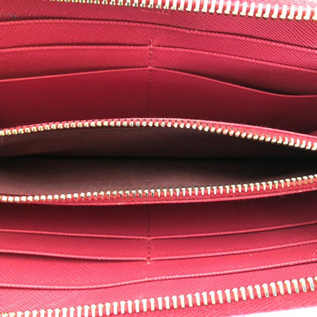 PRADA(プラダ)のプラダ  PRADA サフィアーノ　長財布 レディースのファッション小物(財布)の商品写真