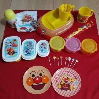 アンパンマン(アンパンマン)のアンパンマンランチ皿とお弁当箱セット(弁当用品)