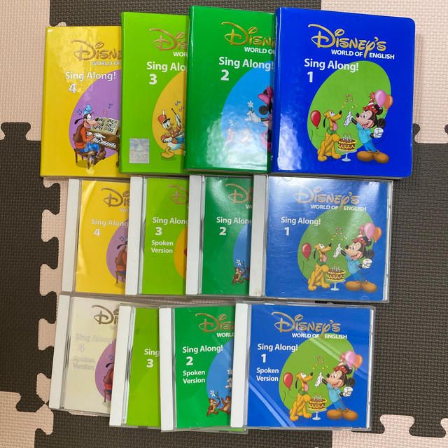 Disney Dwe ディズニーワールドイングリッシュ Dvd Cd 本の通販 By Yuu6223 S Shop ディズニーならラクマ