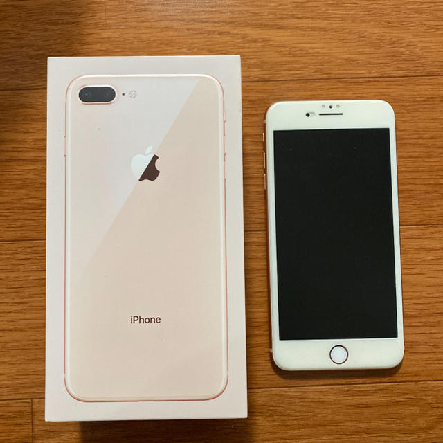 iPhone 8Plus Gold 256GB docomo SIMロック解除済スマホ/家電/カメラ