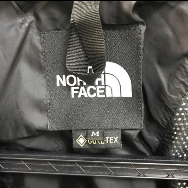 THE NORTH FACE(ザノースフェイス)のサイズM ノースフェイス マウンテンライトジャケット NP11834 メンズのジャケット/アウター(マウンテンパーカー)の商品写真
