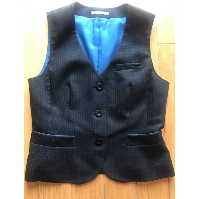 BONMAX(ボンマックス)の事務服　制服　ベスト　Le mide  2枚　最終値下げ レディースのトップス(その他)の商品写真