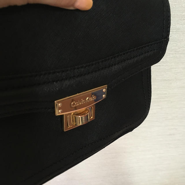 Calvin Klein(カルバンクライン)のカルバンクライン　黒バッグ レディースのバッグ(ショルダーバッグ)の商品写真