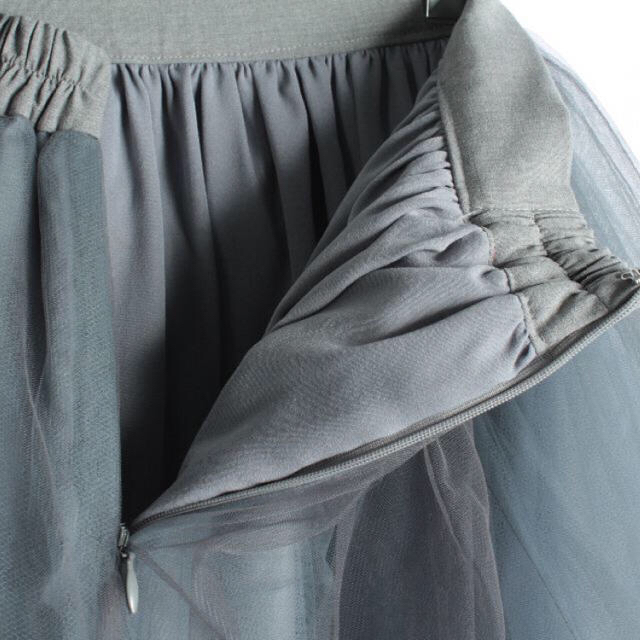 FRAY I.D(フレイアイディー)のFRAY I.D 美品 チュールスカート レディースのスカート(ひざ丈スカート)の商品写真