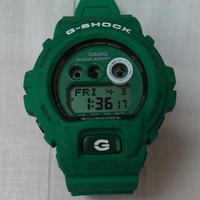 時計G-SHOCK へザードカラー　ワールドタイム　新同　正規品　グリーン　人気