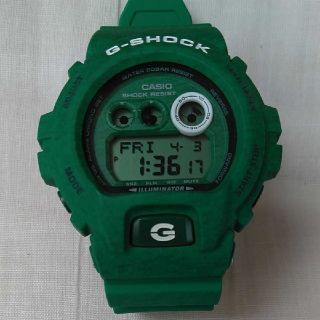 ジーショック(G-SHOCK)のG-SHOCK へザードカラー　ワールドタイム　新同　正規品　グリーン　人気(腕時計(デジタル))