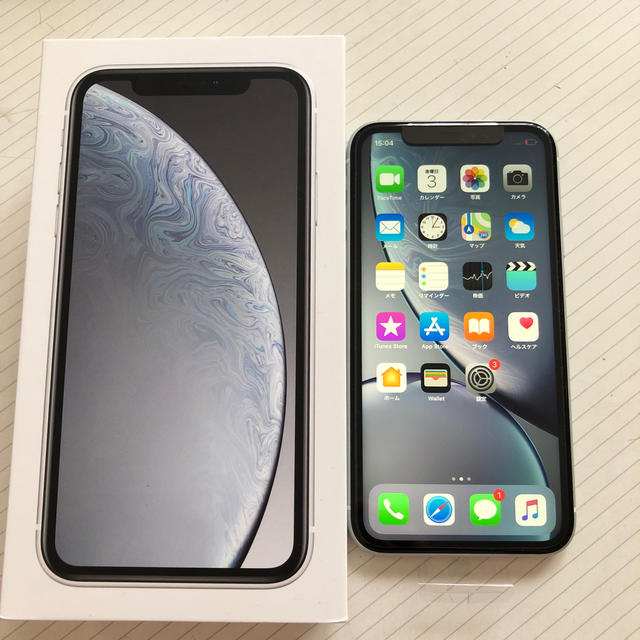 iPhone XR 64GB ホワイト　SIMフリー