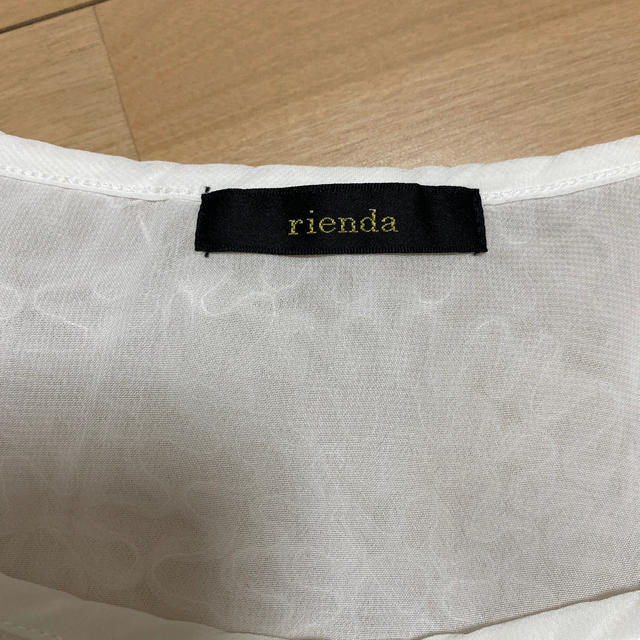 rienda(リエンダ)のリエンダ　チュールトップス レディースのトップス(Tシャツ(半袖/袖なし))の商品写真