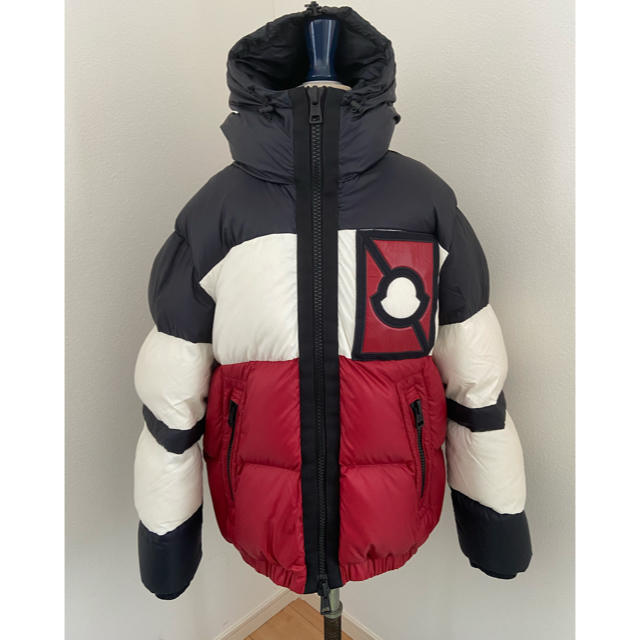 MONCLER(モンクレール)の極美品 モンクレール ジーニアス 5 モンクレール クレイグ・グリーン 2 メンズのジャケット/アウター(ダウンジャケット)の商品写真