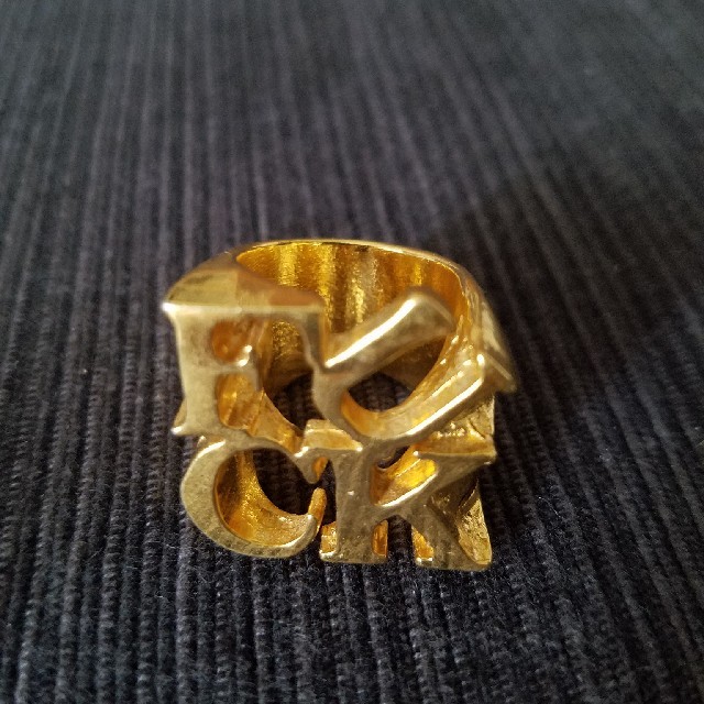 RUDEBOYZ "FUCK" RING IN GOLD