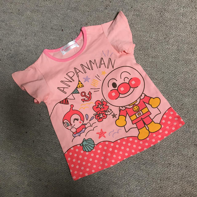 アンパンマン  Tシャツ  90 キッズ/ベビー/マタニティのキッズ服女の子用(90cm~)(Tシャツ/カットソー)の商品写真