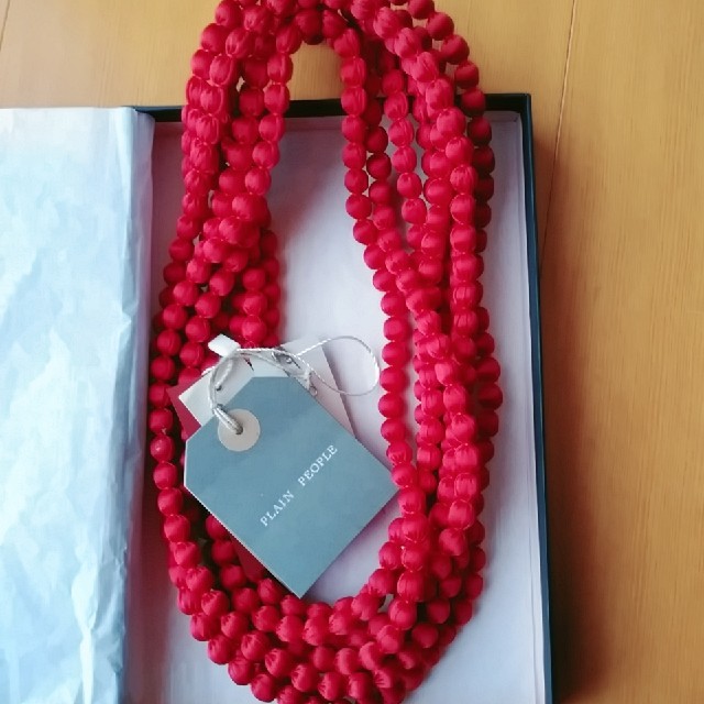 プレインピープル赤ネックレス レディースのアクセサリー(ネックレス)の商品写真
