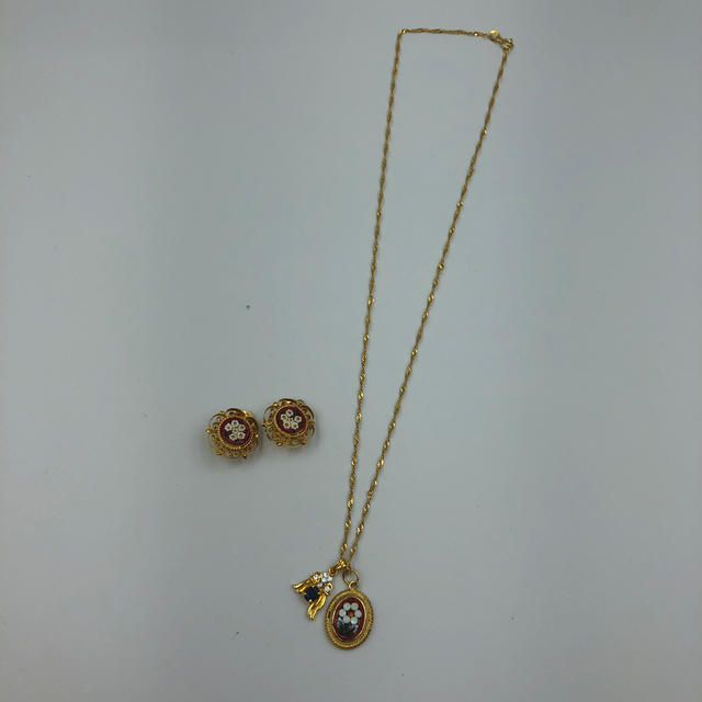 イタリア製750 ネックレス ピアス セット売り 【メーカー直送