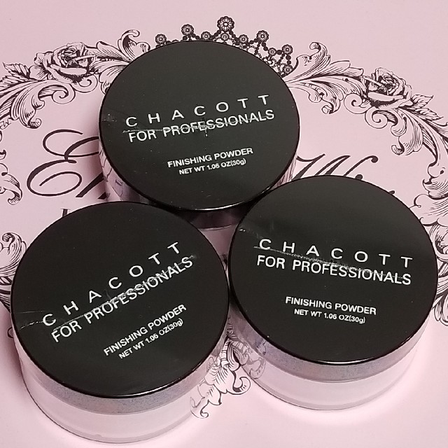 CHACOTT(チャコット)のChacott　チャコット　フィニッシングパウダー コスメ/美容のベースメイク/化粧品(フェイスパウダー)の商品写真