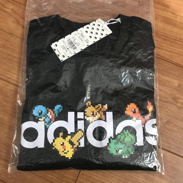 adidas(アディダス)のXSサイズ【新品】ポケモン ピクセル 半袖Tシャツ POKEMON TEE メンズのトップス(Tシャツ/カットソー(半袖/袖なし))の商品写真