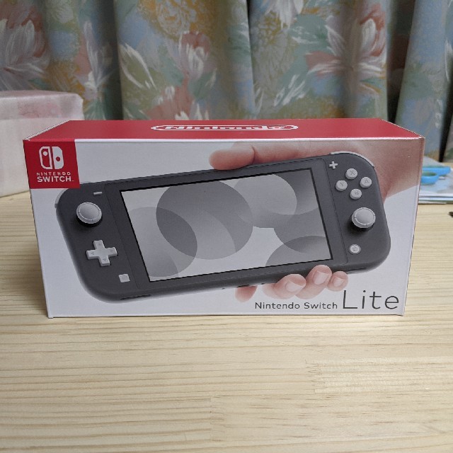 新品 switch lite グレー　店舗印無し