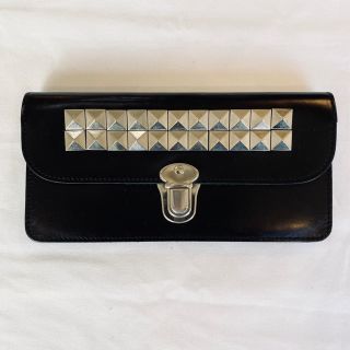 コム デ ギャルソン(COMME des GARCONS) スタッズ 長財布(メンズ)の