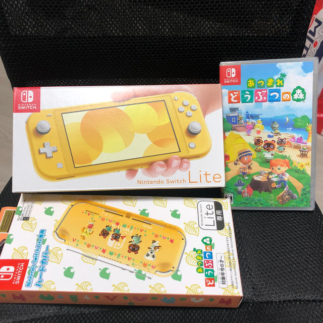 Switch lite イエロー　あつまれどうぶつの森セット