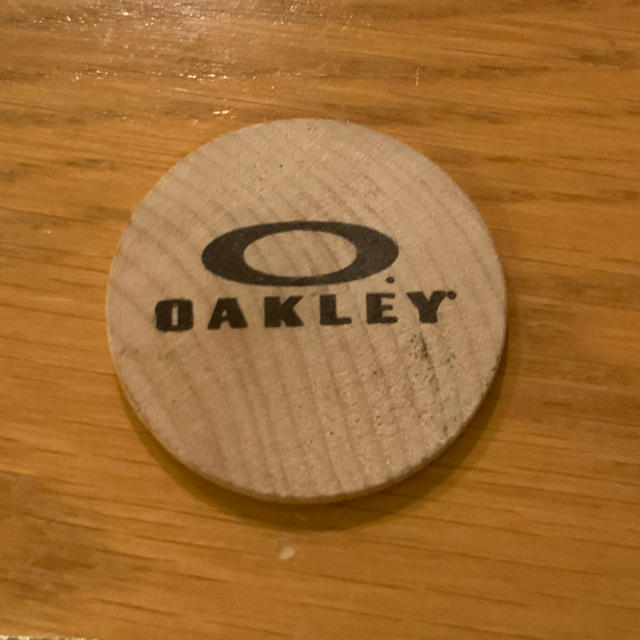 Oakley(オークリー)のオークリー　Oakley 天然木　マーカー　＃35 レア　Rare Marker スポーツ/アウトドアのゴルフ(その他)の商品写真
