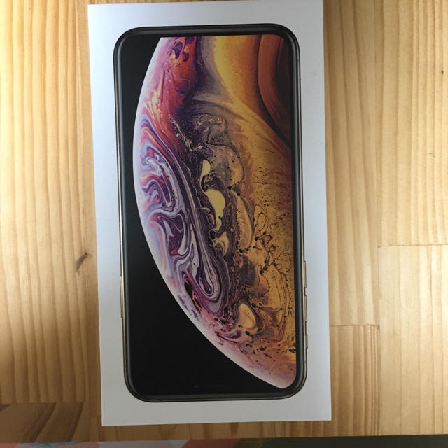 iPhone xs 64GB GOLD SIMフリー