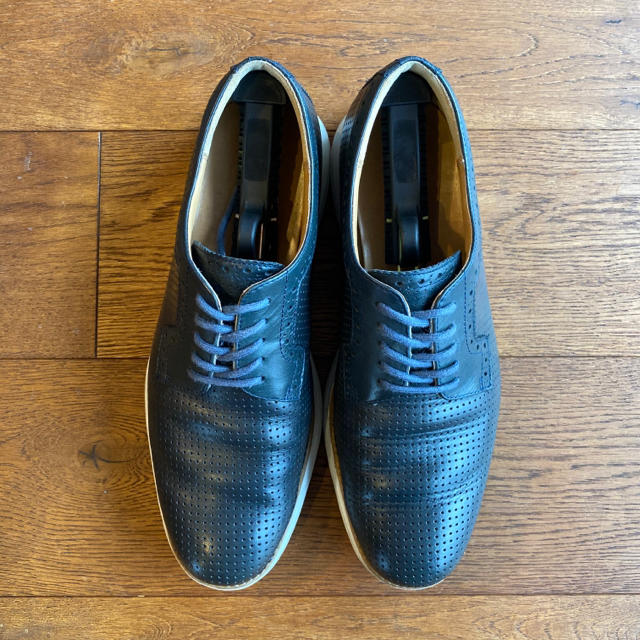 Cole Haan(コールハーン)のコールハーン 9.5M レザーシューズ 紺 メンズの靴/シューズ(ドレス/ビジネス)の商品写真