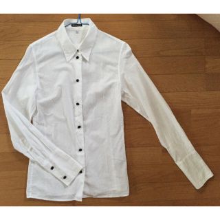 アンドゥムルメステール(Ann Demeulemeester)のAnnDemeulemeesterシャツ(シャツ/ブラウス(長袖/七分))