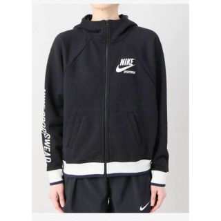 アパルトモンドゥーズィエムクラス(L'Appartement DEUXIEME CLASSE)のL'Appartment DeuxiemeClasse NIKE PARKER(パーカー)