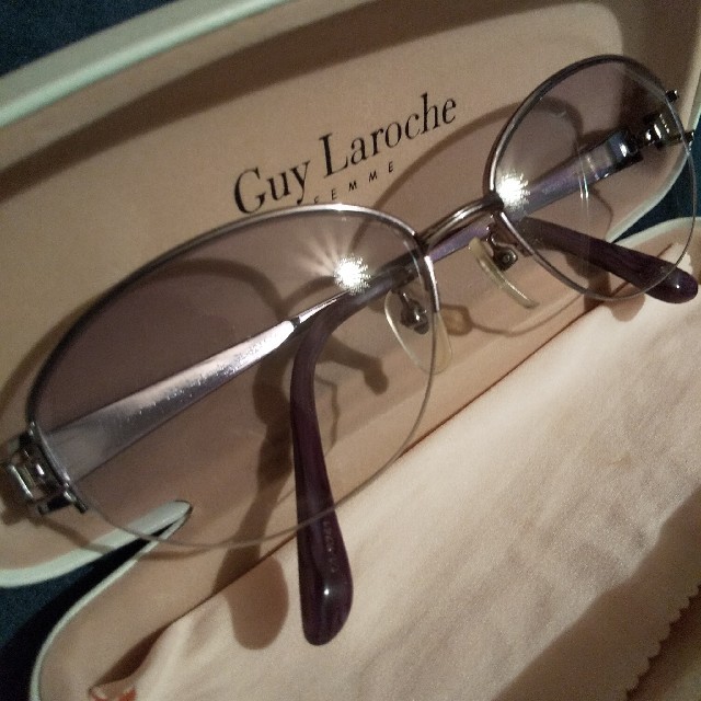 Guy Laroche(ギラロッシュ)のギラロッシュ レディースサングラス レディースのファッション小物(サングラス/メガネ)の商品写真