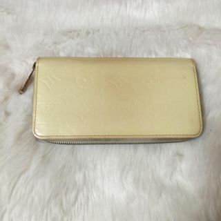 ルイヴィトン(LOUIS VUITTON)のヴェルニ 長財布(財布)