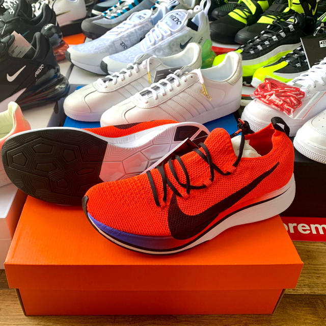 新品未使用】NIKEナイキ ヴェイパーフライ 4%フライニットメンズ25cm-