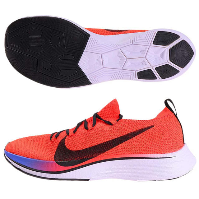 新品未使用】NIKEナイキ ヴェイパーフライ 4%フライニットメンズ25cm-