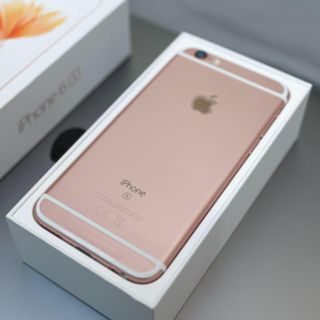 アップル(Apple)の新品未開封 iPhone 6s Rose Gold 32 GB SIMフリー (スマートフォン本体)