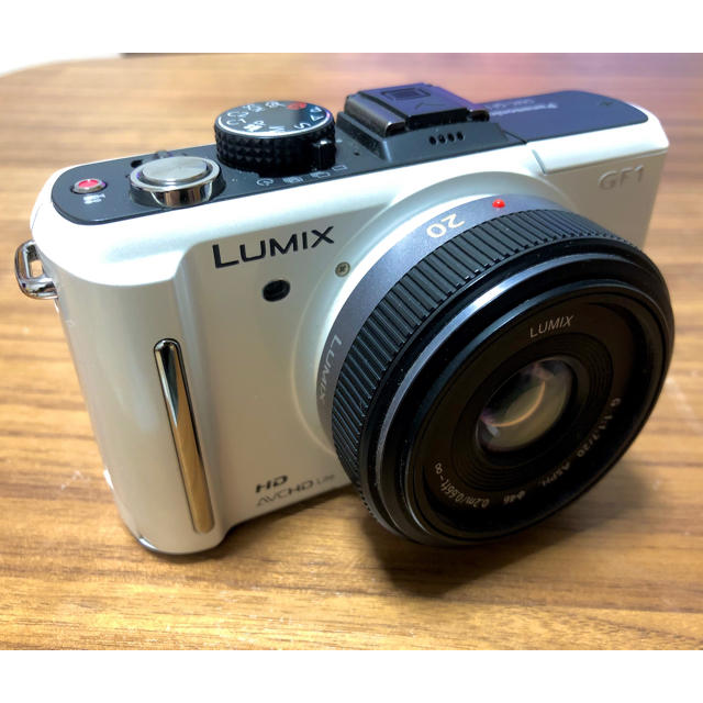 Panasonic(パナソニック)のPanasonic LUMIX DMC-GF1 スマホ/家電/カメラのカメラ(デジタル一眼)の商品写真