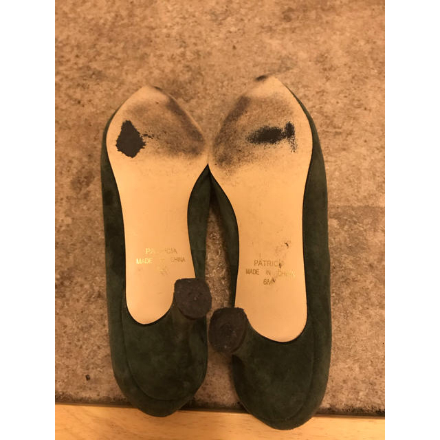 緑のパンプス☆ レディースの靴/シューズ(ハイヒール/パンプス)の商品写真
