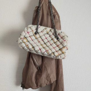 ミュウミュウ(miumiu)のチャンプラ様専用　miu miu  ショルダーバッグ　新品未使用(ショルダーバッグ)