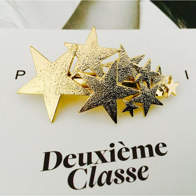 IENA(イエナ)の★新品 DEUXIEME CLASSE ドゥーズィエムクラス星☆スターヘアアクセ レディースのヘアアクセサリー(バレッタ/ヘアクリップ)の商品写真