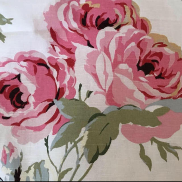 LAURA ASHLEY - ローラアシュレイ クチュールローズピオニー生地の通販