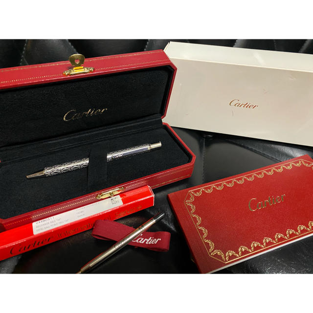 Cartier ボールペン ☆リフィル付き‼︎の通販 by Ade's shop｜カルティエならラクマ - Cartier カルティエ 高い品質