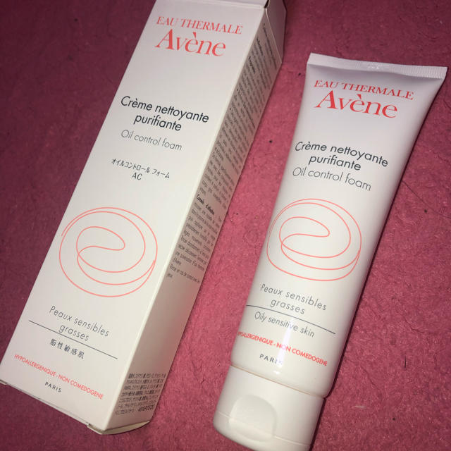 Avene(アベンヌ)のアベンヌ　オイルコントロール　フォームAC コスメ/美容のスキンケア/基礎化粧品(洗顔料)の商品写真