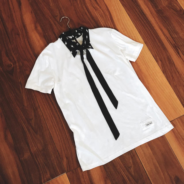 ミュウミュウ miu miu 襟付き Tシャツ ネコ - Tシャツ(半袖/袖なし)